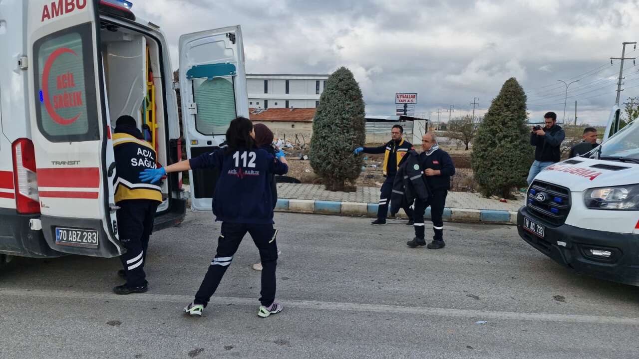 Karaman’da işçi servisi TIR’la çarpıştı! Çok sayıda yaralı var 7